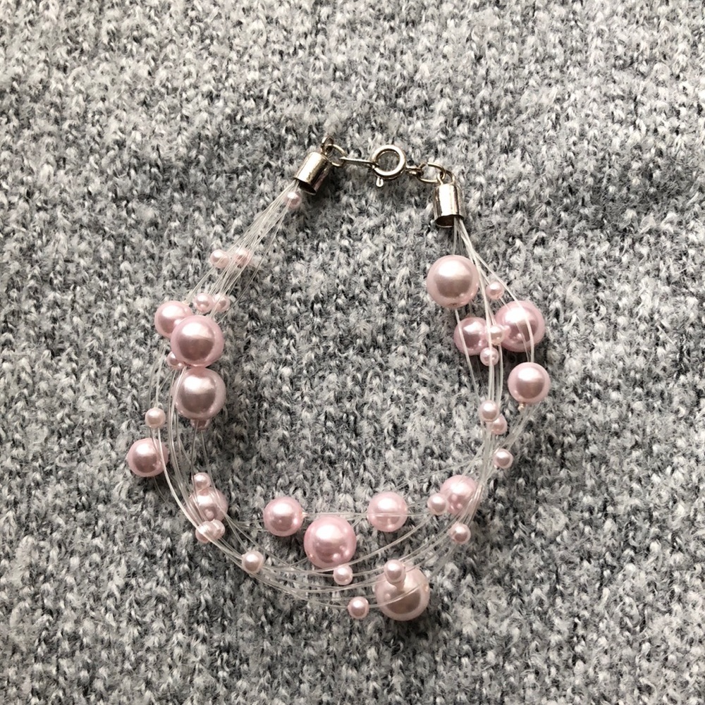 Pearl bracelet